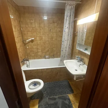 Buffet De La Gare Hotel Courtelary