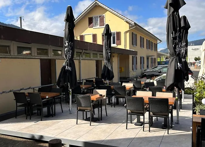 Buffet De La Gare Отель Courtelary